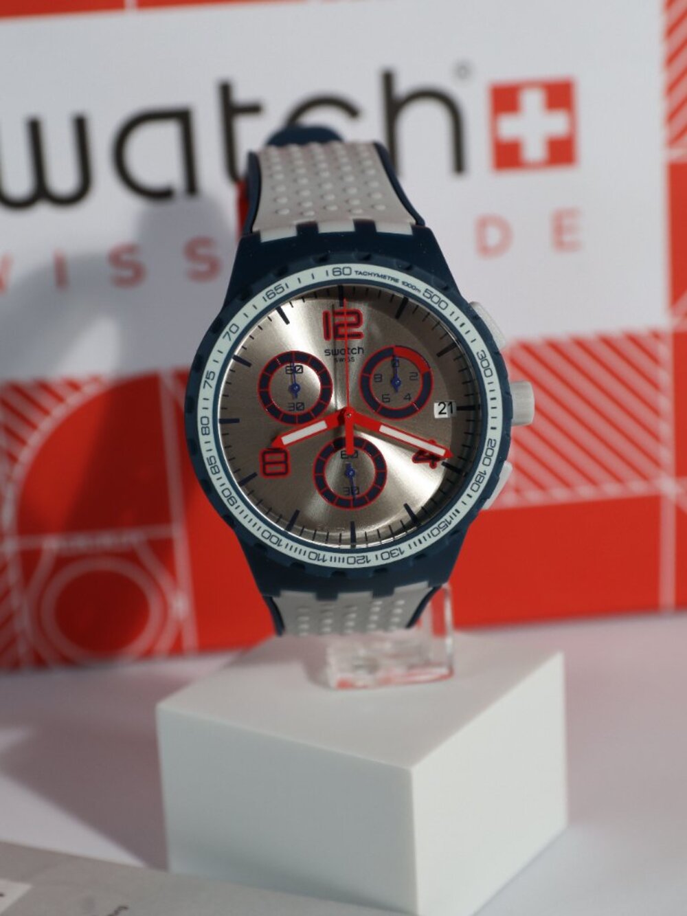 NEW Swatch HUMPY BUMPY Silicone Chronograph Men's 41mm Watch SUSN411 Bricks